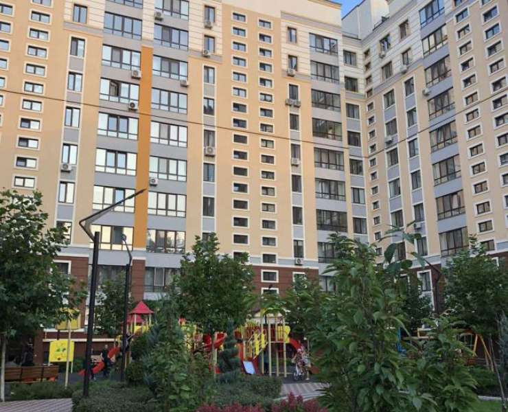 Продажа 1 однокомнатная квартира с кухней-гостиной ЖК Фаворит улица Минеральная Ирпень. Агентство недвижимости