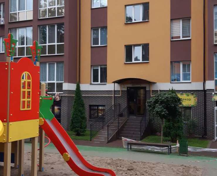 Продажа 1 однокомнатная квартира с ремонтом и большой кухней ЖК Уютный Ирпень. Агентство недвижимости