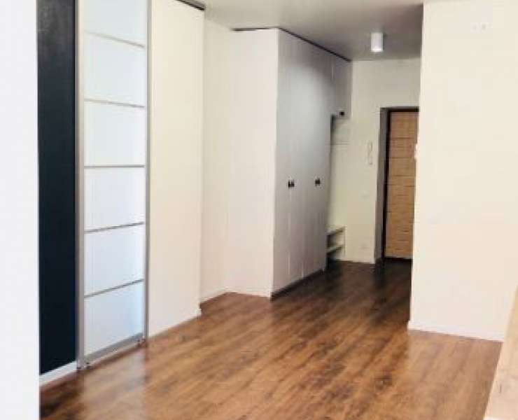 Продажа 1 однокомнатная квартира с ремонтом и видом на лес ЖК Есенин улица Есенина Ирпень. Агентство недвижимости