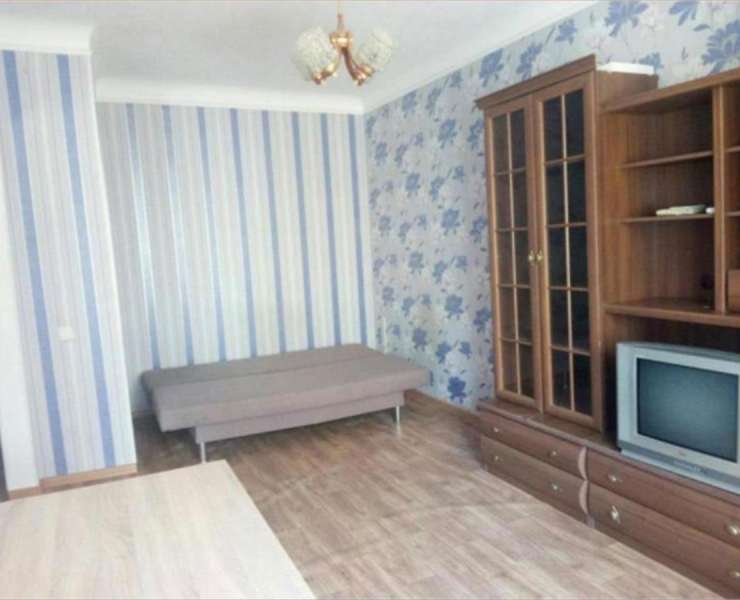 Продажа 1 однокомнатная квартира улица Лагерная Киев. Агентство недвижимости