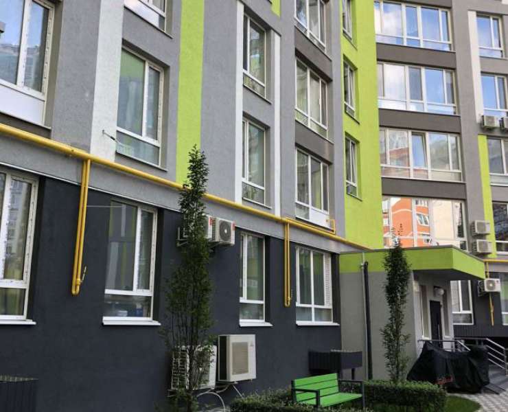 Продажа 1 однокомнатная видовая квартира с ремонтом ЖК Лемонграсс улица Тургеневская центр Ирпеня. Агентство недвижимости