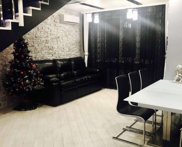 Продажа пентхаус на три комнаты в ЖК Центральный в Ирпене. Агентство недвижимости