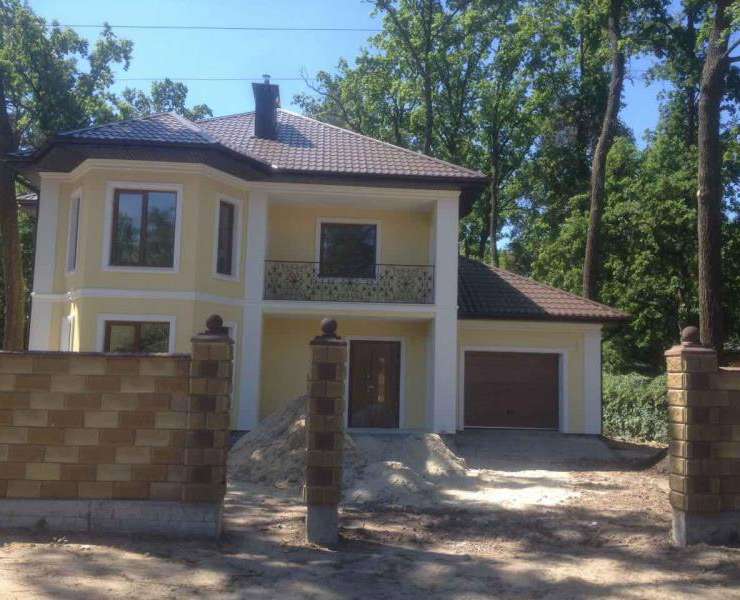 Продажа шикарный двухэтажный дом с гаражом в Ворзеле. Агентство недвижимости