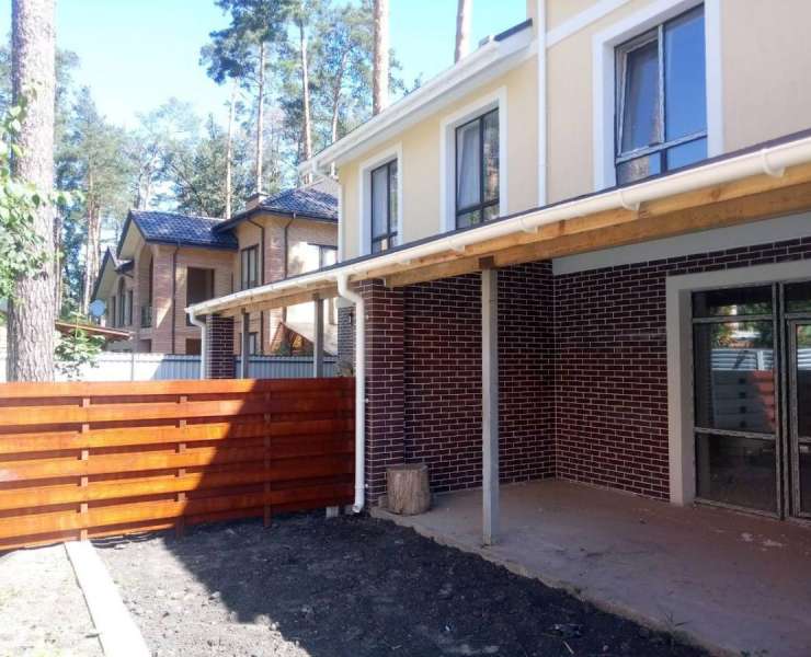 Продажа таунхаус район Центрального Парка улица Чехова в Ирпене. Агентство недвижимости
