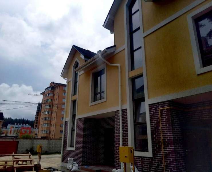 Продажа таунхаус район Центрального Парка улица Чехова в Ирпене. Агентство недвижимости