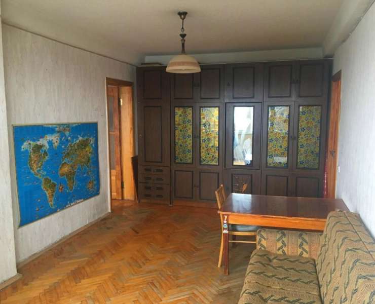 Продажа 3 трехкомнатная квартира на Нивках по улице Марка Безручка в Киеве. Агентство недвижимости