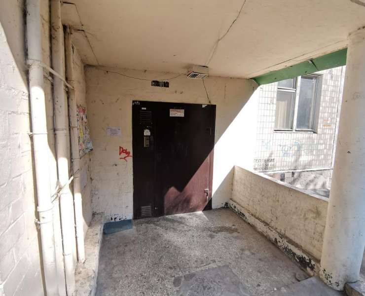 Продажа 3 трехкомнатная квартира в парке Орлятко улица Николая Василенко Киев. Агентство недвижимости