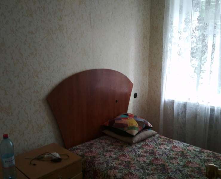 Продажа 3 трехкомнатная квартира в тихом зеленом районе улица Озерная Ирпень. Агентство недвижимости